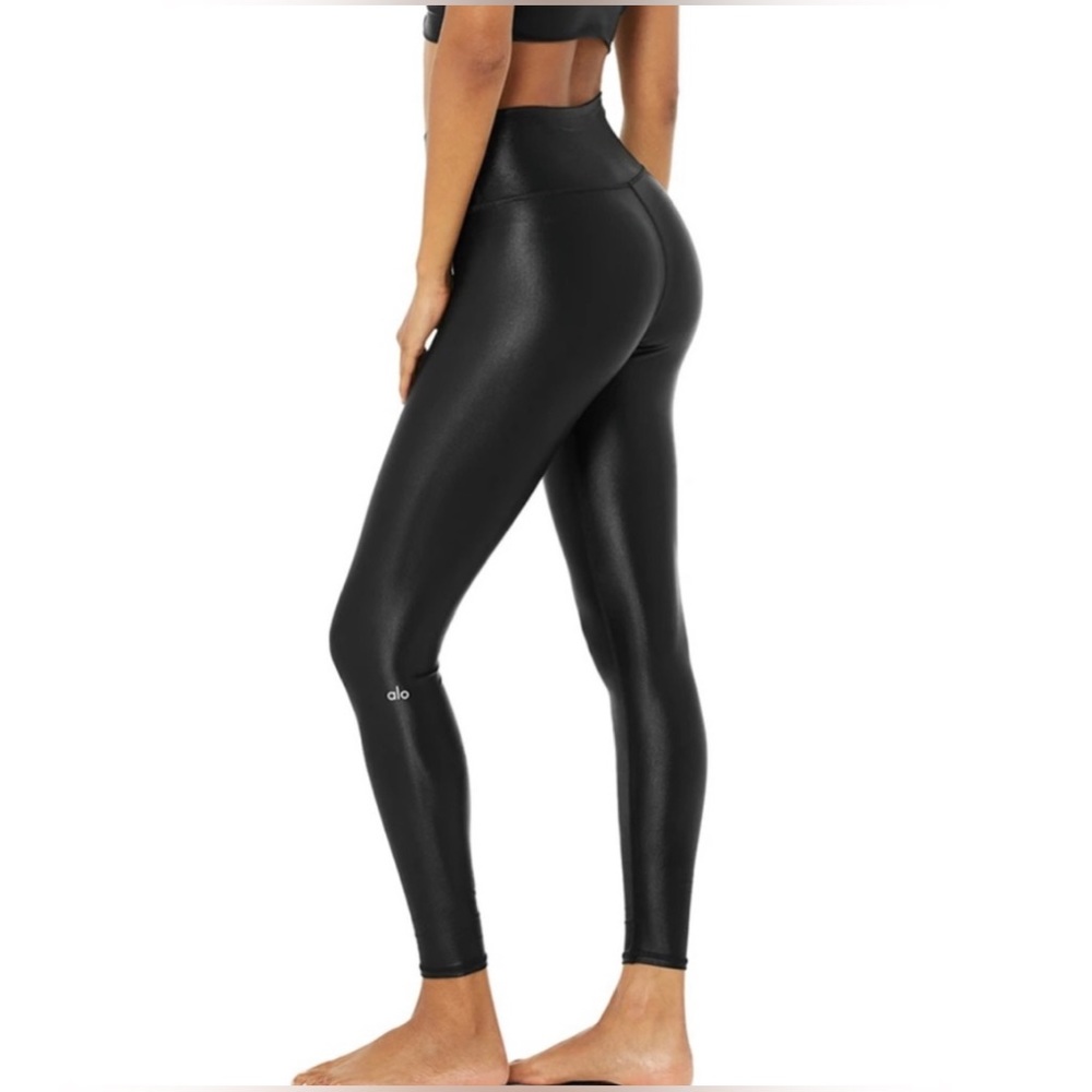 ALO - High-Waist Shine Leggings